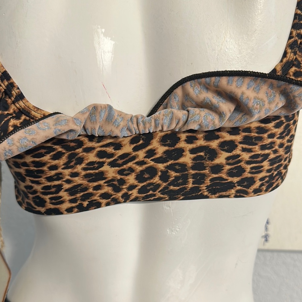 Cabana del Sol leopard print swim top - Picture 6 of 8